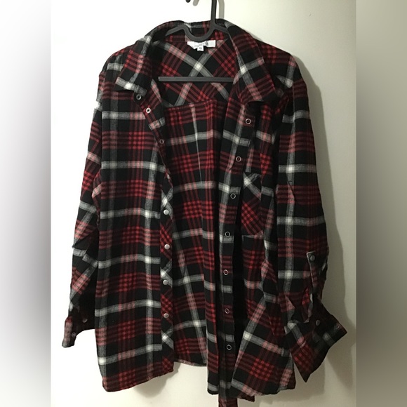 Long sleeve flannel button down - Picture 1 of 1